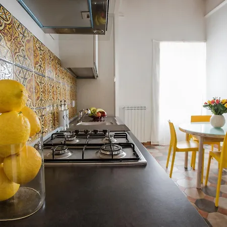 Domus Giulio - Vatican Museums בית נופש *